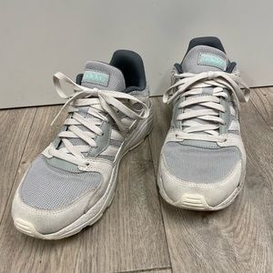 Adidas 7.5 beige/gray